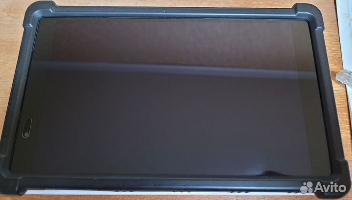 Планшет Lenovo TAB3 8 Plus