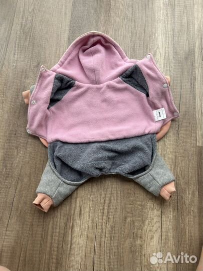 Комбинезон для маленькой собаки