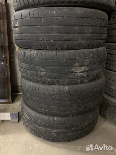 Michelin Pilot Exalto PE2 215/55 R17 94ZR