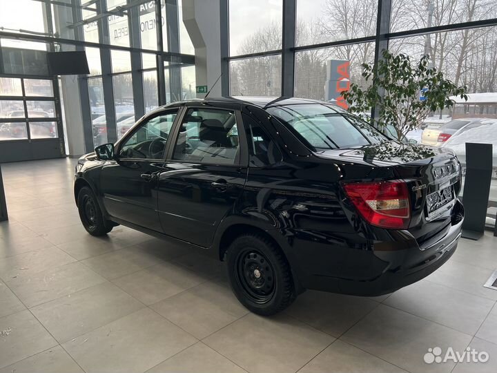 LADA Granta 1.6 МТ, 2023