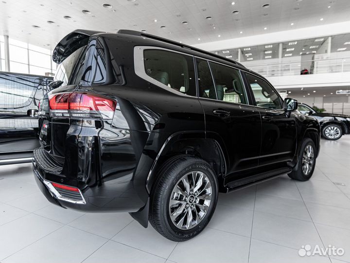 Toyota Land Cruiser 3.5 AT, 2024