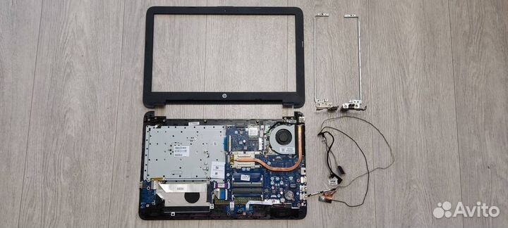 Ноутбук HP 250 G4 на разбор