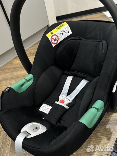 Автолюлька cybex aton b2 с адаптерами