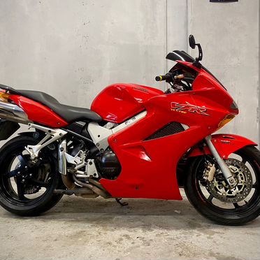Honda VFR 800, 2002, 79 000 км