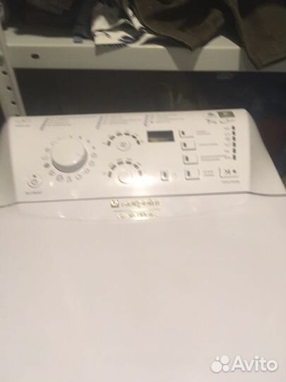 Стиральная машина с вертикальной загрузкой