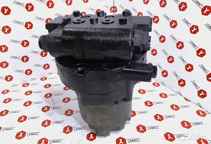 Мотор хода CAT 325C