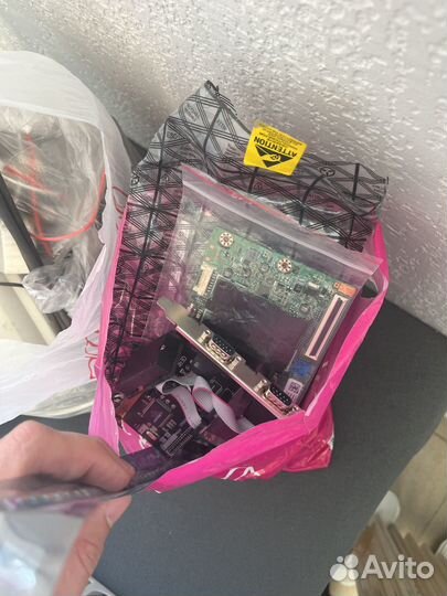 Пакет с разными радио тв и пк вещами