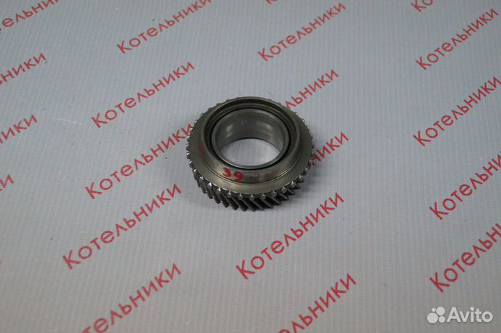 Nissan 32270-2J001 Шестерня четвертой передачи