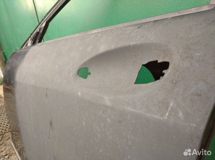 Дверь передняя левая Mercedes-Benz S550