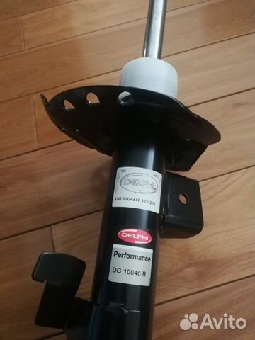 Амортизатор передний правый, на Форд