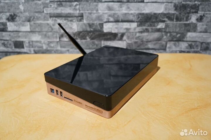 Iconbit Movie3D Pro Deluxe