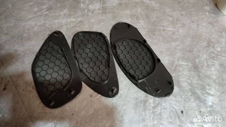 Накладка (сетка) динамика Saab 9-3 2 2005 12801531