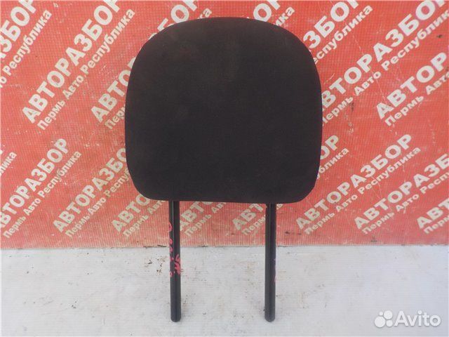 Подголовник задний правый Renault Logan K7M 2015