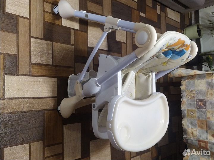 Стульчик для кормления