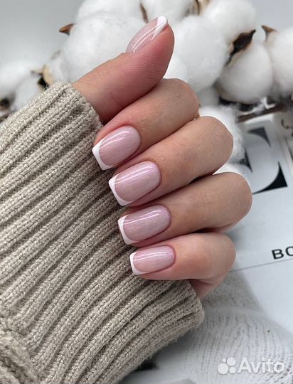 Маникюр, педикюр с покрытием. Наращивание ногтей