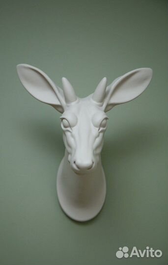 Голова оленя настенное украшение