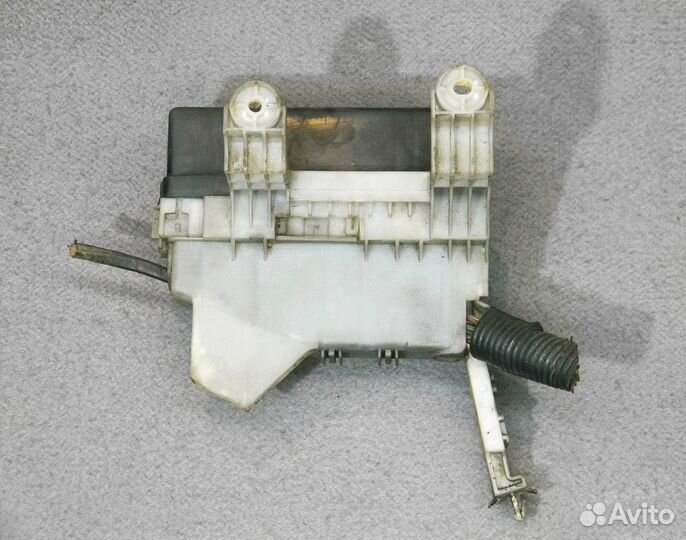 Блок предохранителей Nissan Almera N16 1.5