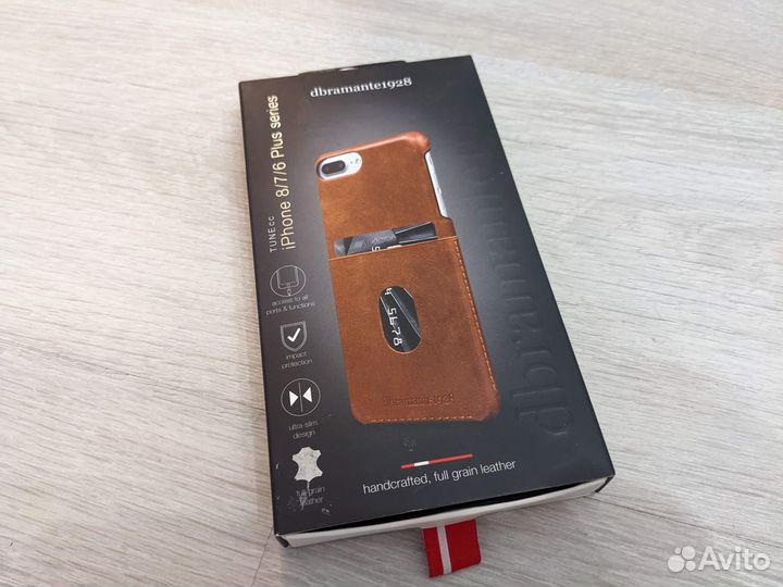 Чехол на iPhone 6, 7, 8 plus Dbramante1928 (кожа)
