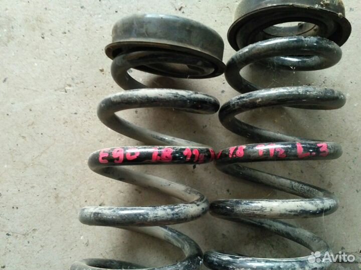 Пружины задние BMW E90 2011г