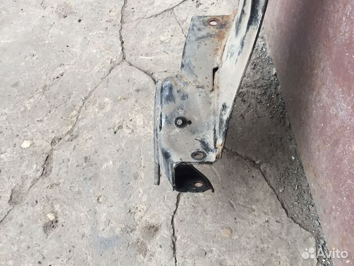 Рычаг задний левый Mittsubishi Outlande 3