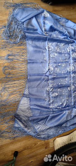 Платок советский атласный с бахромой 140-140