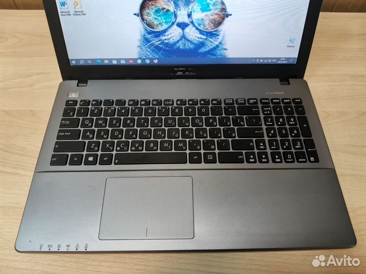 Мощный ультрабук Asus X550