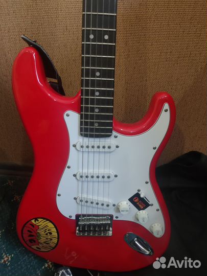 Электрогитара fender squier stratocaster