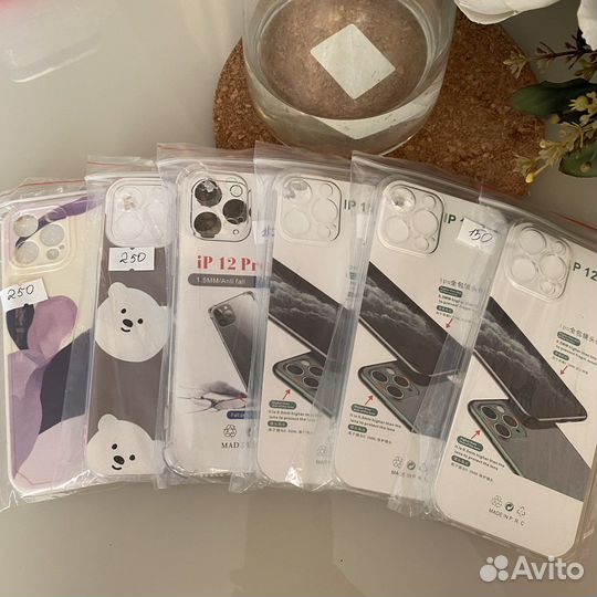 Чехол на iPhone