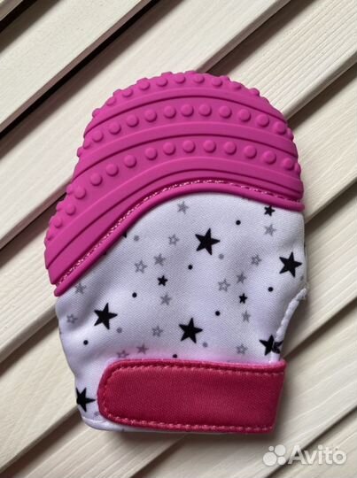 Прорезыватель-рукавичка грызунок