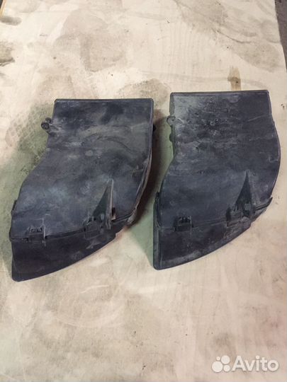 Накладка забора воздуха телевизора на Audi A8D 3