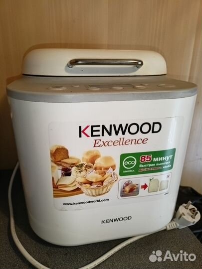 Продам хлебопечку 