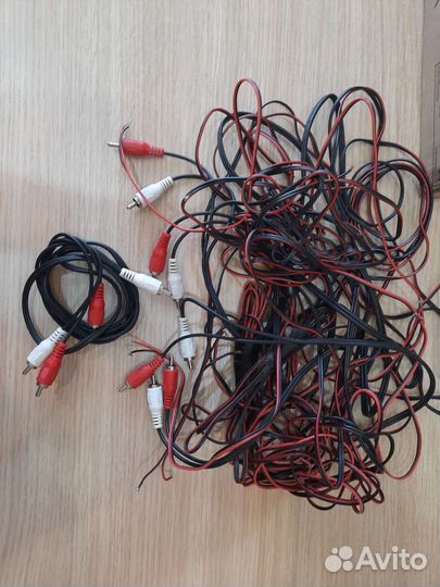 Сабвуфер и колонки от кинотеатра BBK