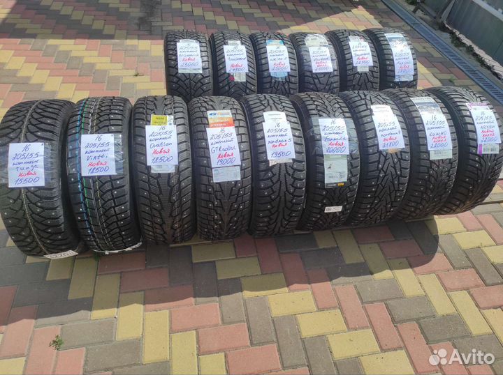 Kumho WinterCraft Ice Wi51 205/55 R16