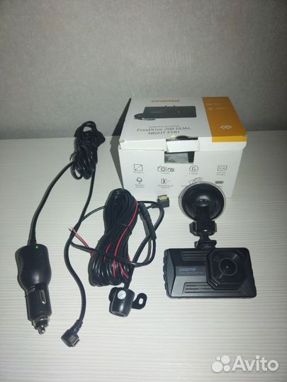 Видеорегистратор Digma FreeDrive 208 dual