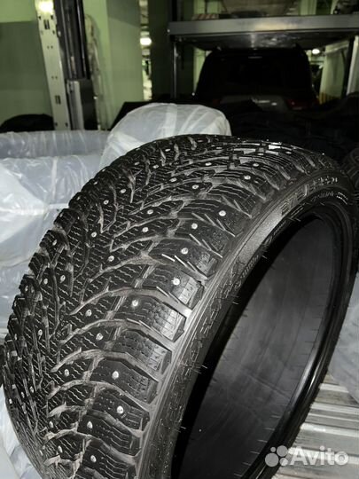 Nokian Tyres Hakkapeliitta 9 275/35 R20 102T