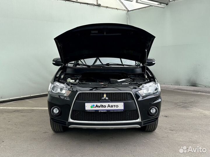 Mitsubishi Outlander 2.0 CVT, 2011, 215 016 км