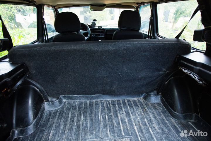 LADA 4x4 (Нива) 1.7 МТ, 2004, 263 000 км