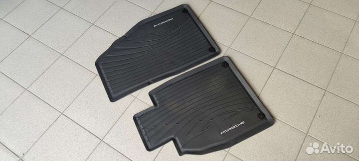 Автомобильные коврики Porsche 718