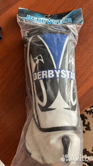 Наколенники