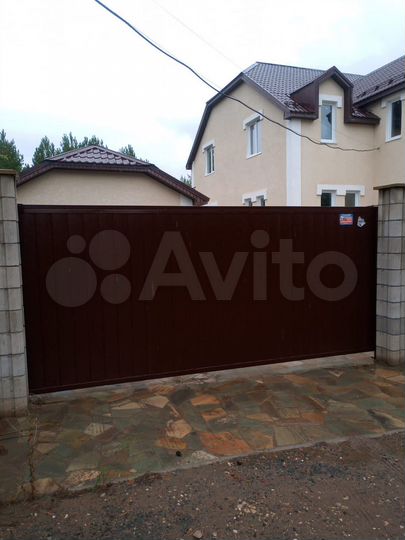 Дом 368 м² на участке 15 сот.