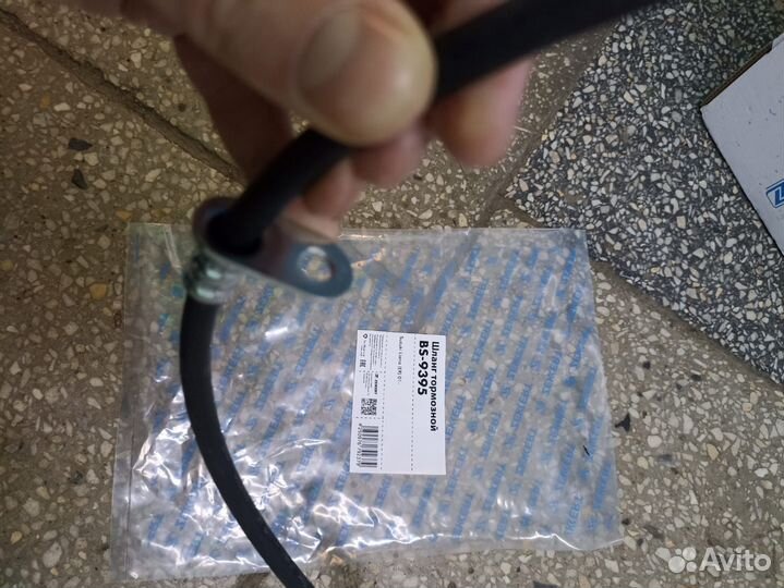 Шланг тормозной передний Suzuki Liana (ER) 01