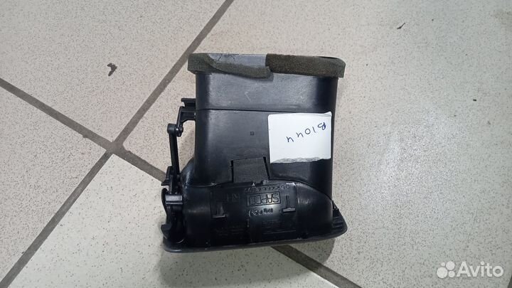 Дефлектор обдува салона правый Пежо 206 седан