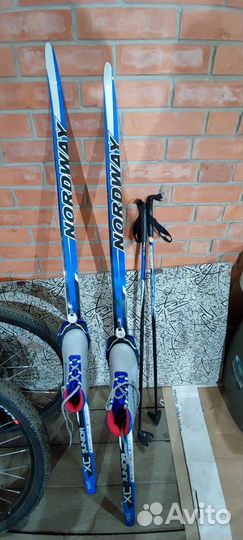 Беговые лыжи полный комплект