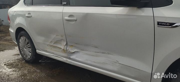 Дверь volkswagen polo sedan