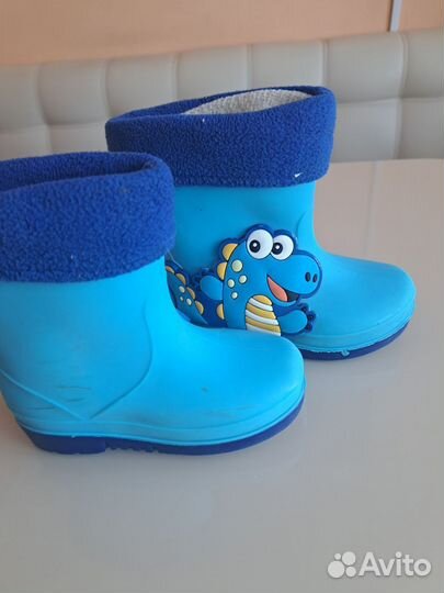 Резиновые сапоги для мальчика 24