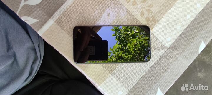 iPhone xs 64 gb gold