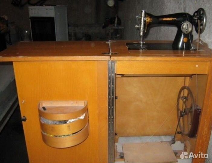 Швейная машинка