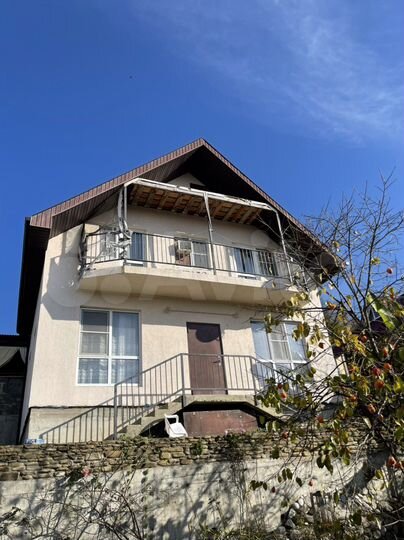 Дом 100 м² на участке 5 сот.