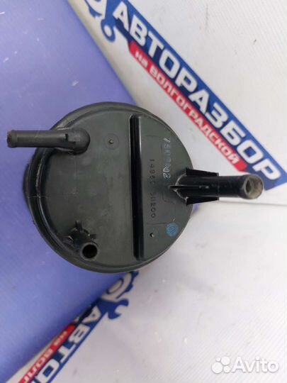 Абсорбер (угольный фильтр) Nissan Skyline V36