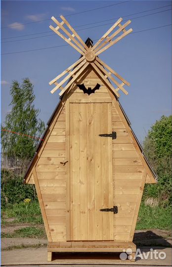 Дачный туалет деревянный SOX559